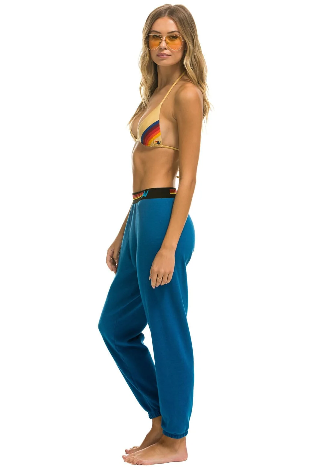 12435-logo-stripe-sweatpants-caribbean-2.webp LOGO STRIPE SWEATPANTS - CARIBBEAN