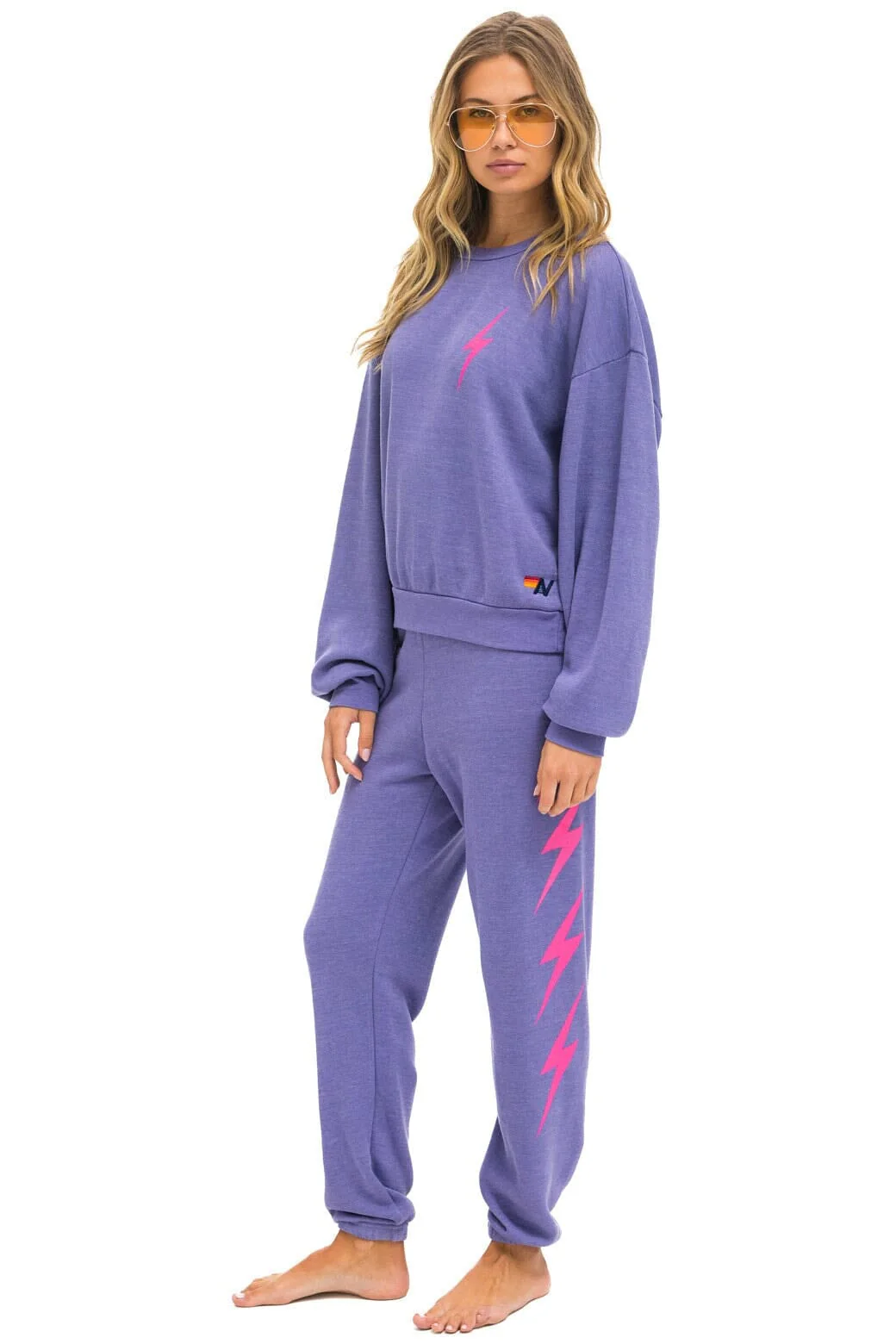 17829-bolt-2-relaxed-crew-sweatshirt-lavender-neon-pink-9.webp BOLT 2 RELAXED CREW SWEATSHIRT - LAVENDER // NEON PINK