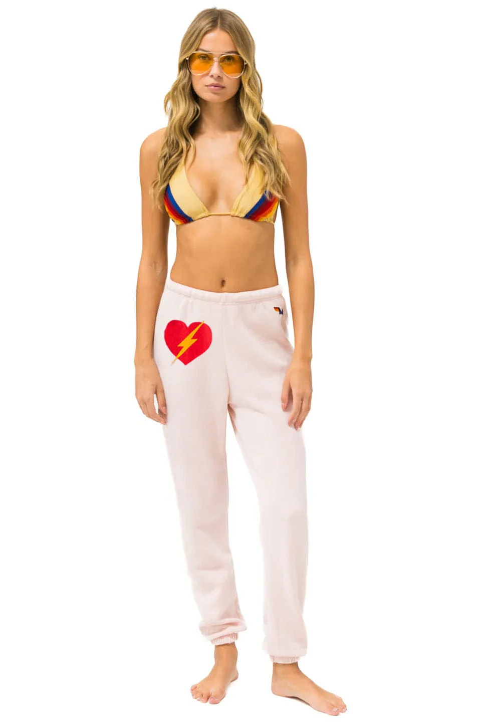 19595-bolt-heart-sweatpants-light-pink-1.webp BOLT HEART SWEATPANTS - LIGHT PINK