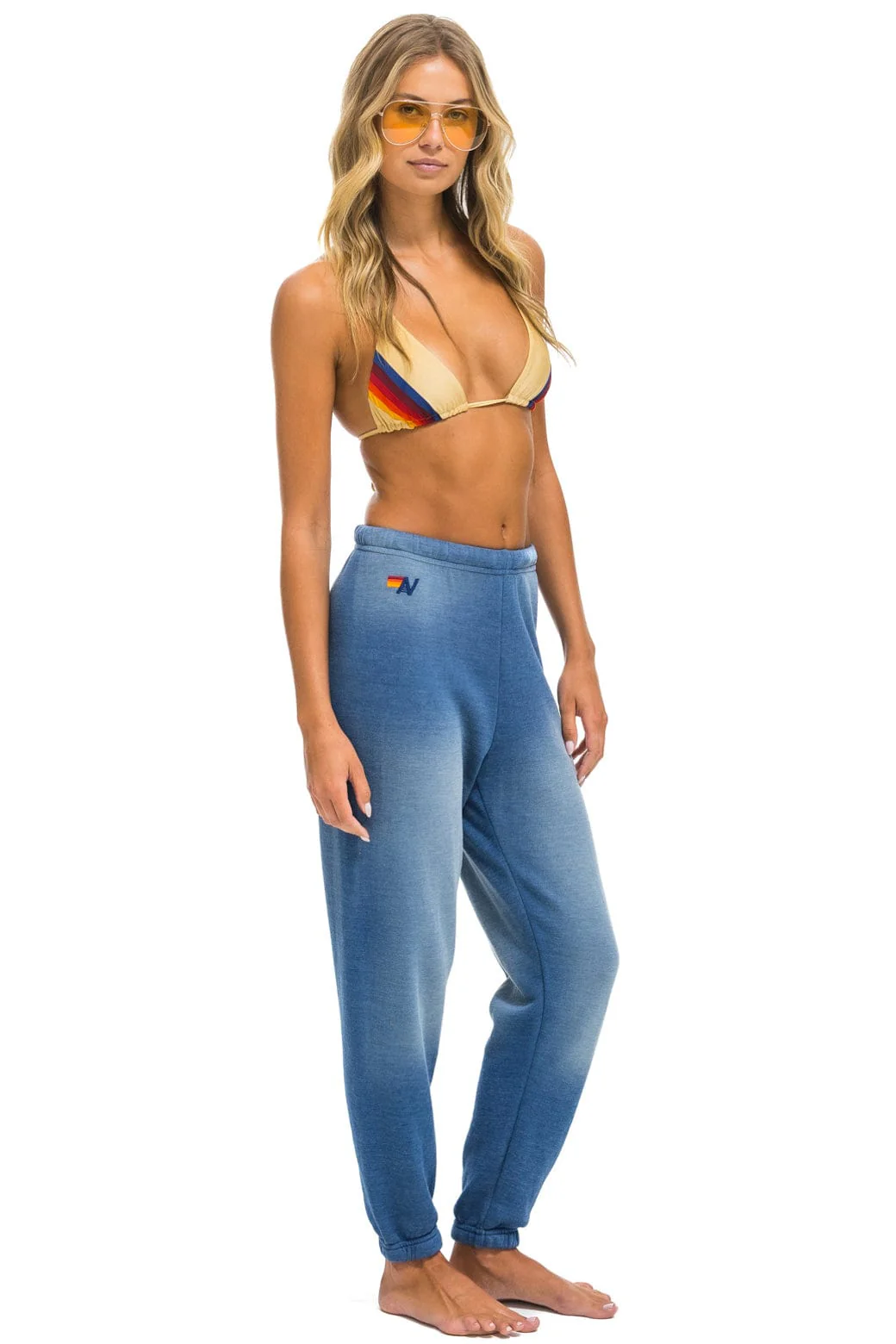19775-essential-sweatpants-faded-water-3.webp ESSENTIAL SWEATPANTS - FADED WATER