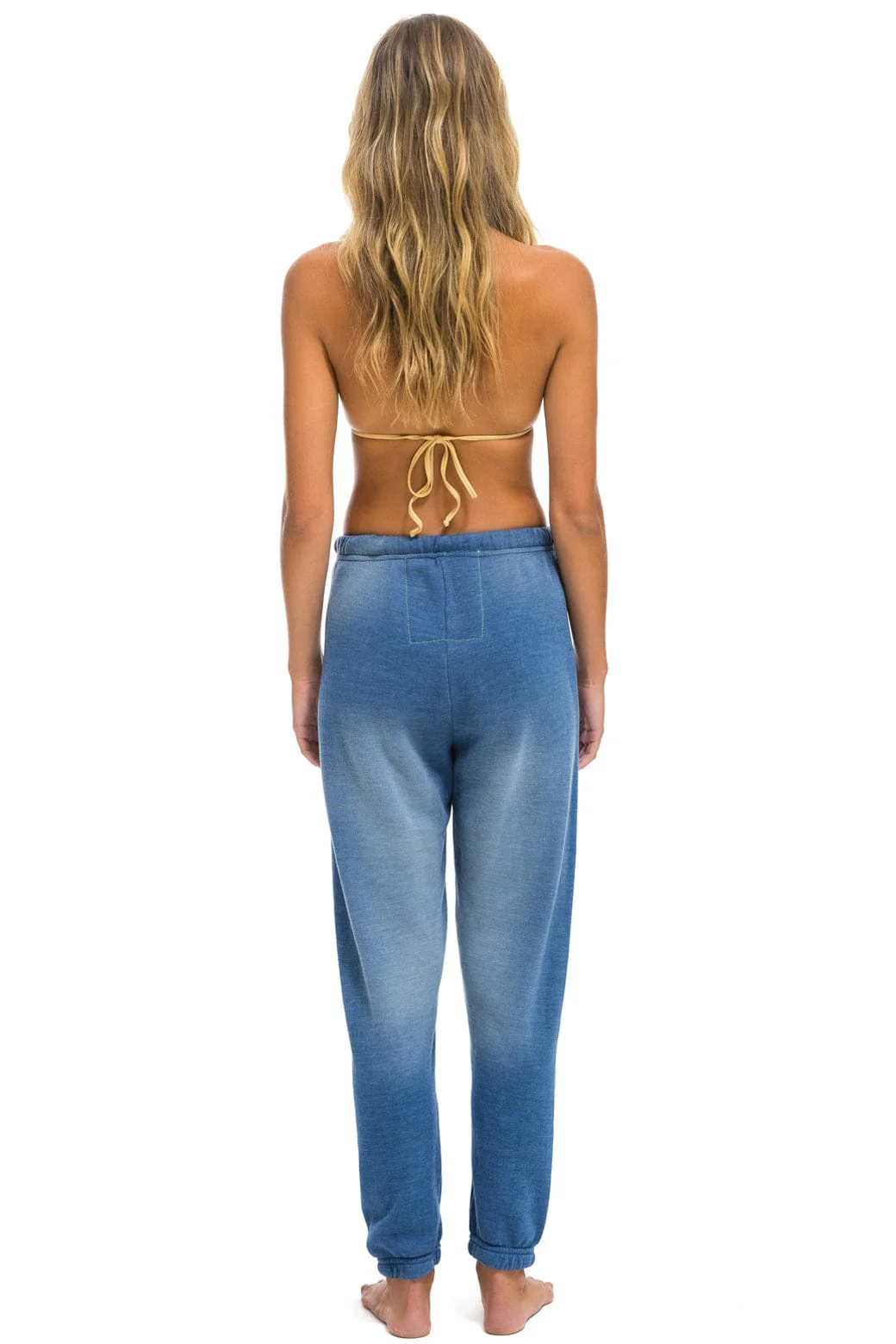 19775-essential-sweatpants-faded-water-4.webp ESSENTIAL SWEATPANTS - FADED WATER