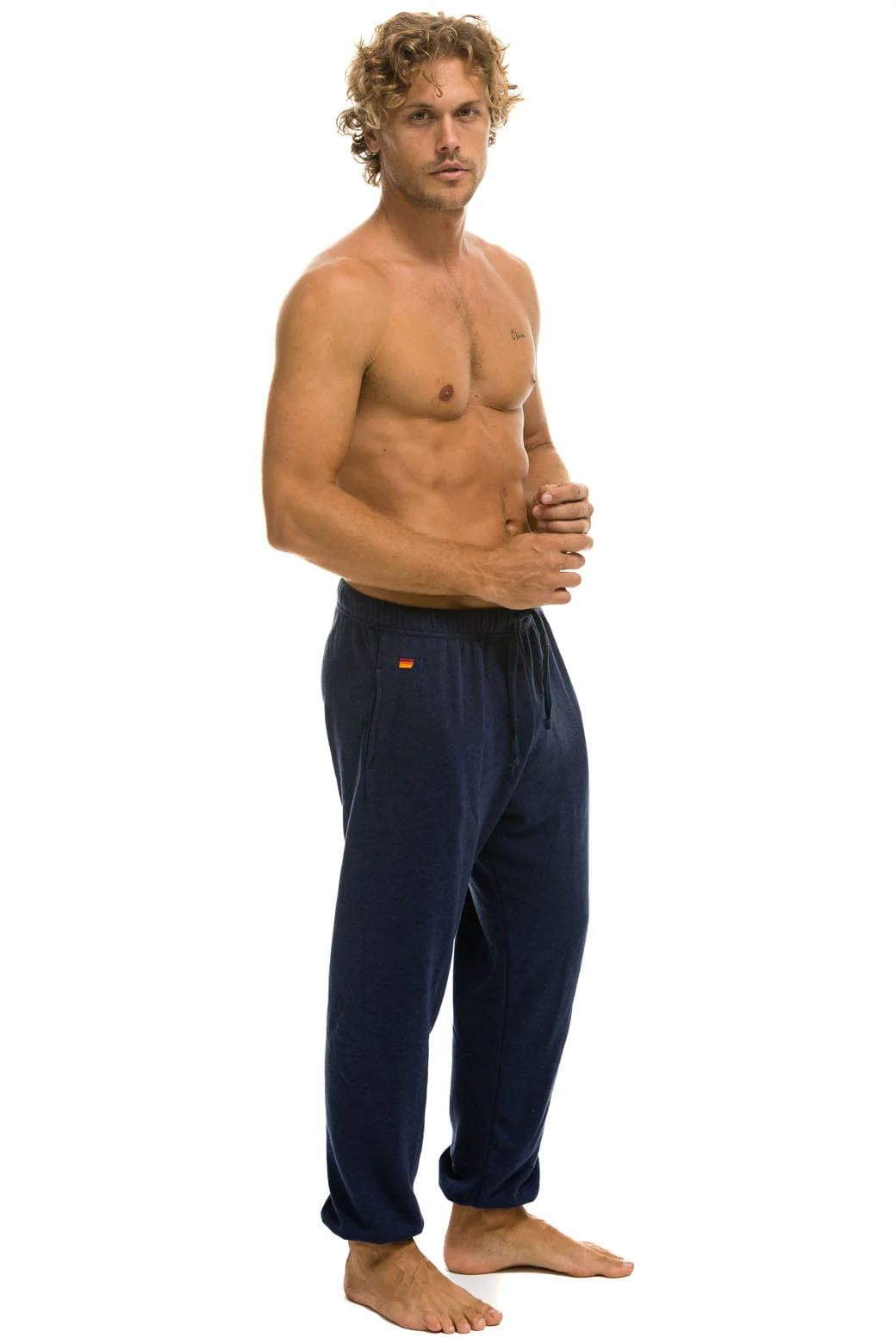 2064-5-stripe-sweatpants-navy-5.webp 5 STRIPE SWEATPANTS - NAVY