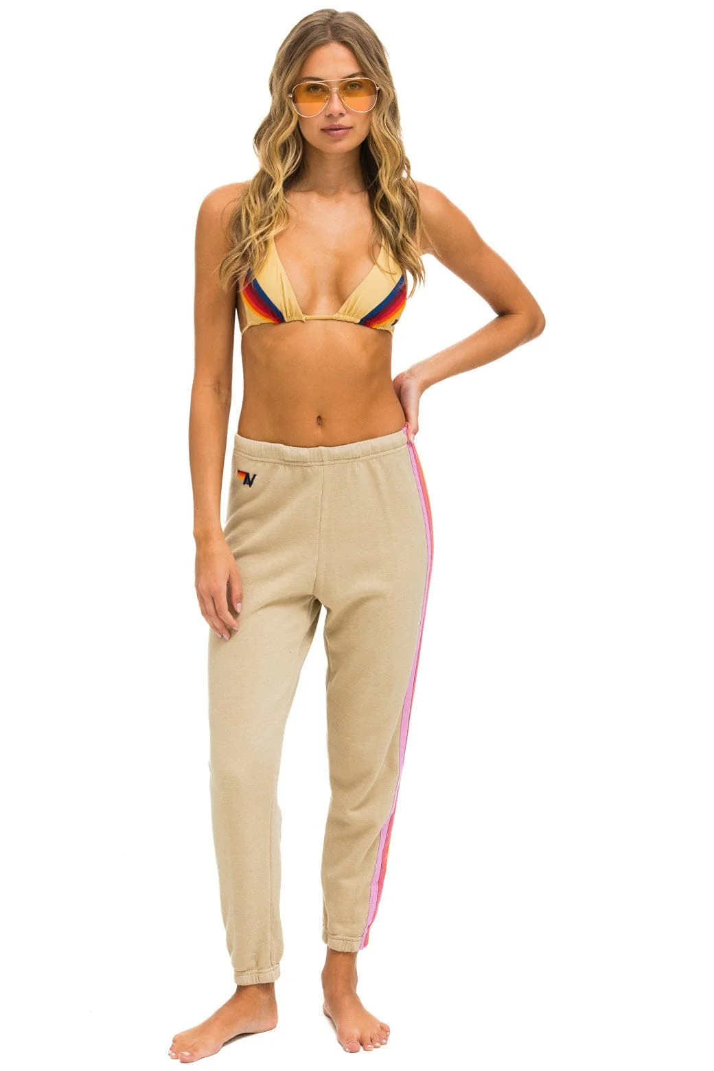 3117-5-stripe-sweatpants-sand-pink-green-2.webp 5 STRIPE SWEATPANTS - SAND // PINK // GREEN