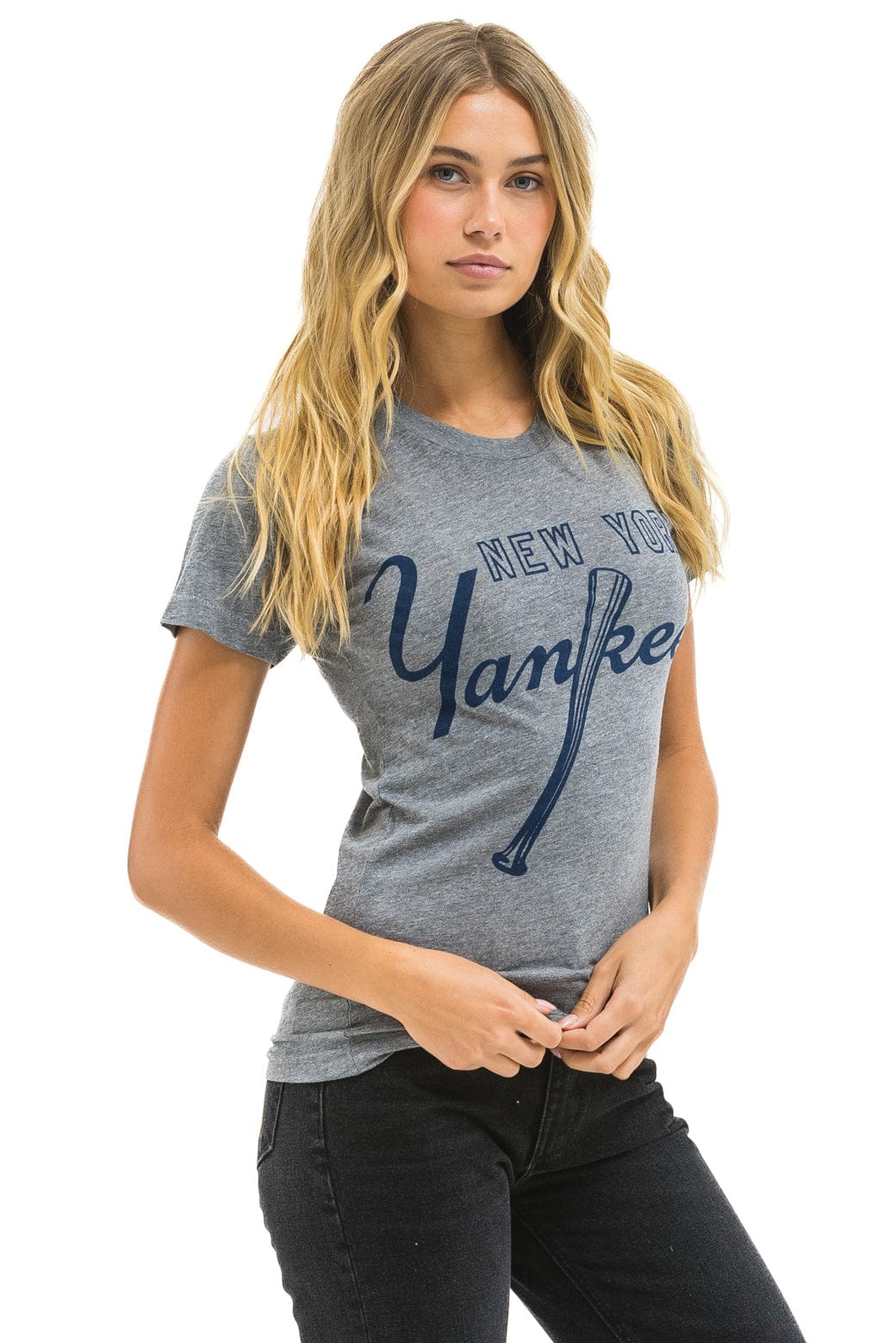 363-ny-yankees-bolt-crew-tee-heather-6.jpg NY YANKEES BOLT CREW TEE - HEATHER