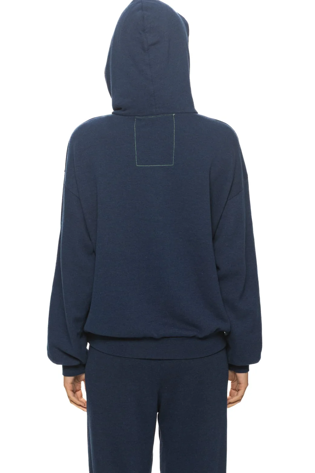 405-new-york-yankees-2026-relaxed-pullover-hoodie-navy-7.webp NEW YORK YANKEES 2026 RELAXED PULLOVER HOODIE - NAVY