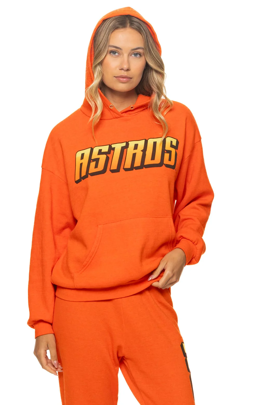 6255-houston-astros-2026-relaxed-pullover-hoodie-orange-3.webp HOUSTON ASTROS 2026 RELAXED PULLOVER HOODIE - ORANGE