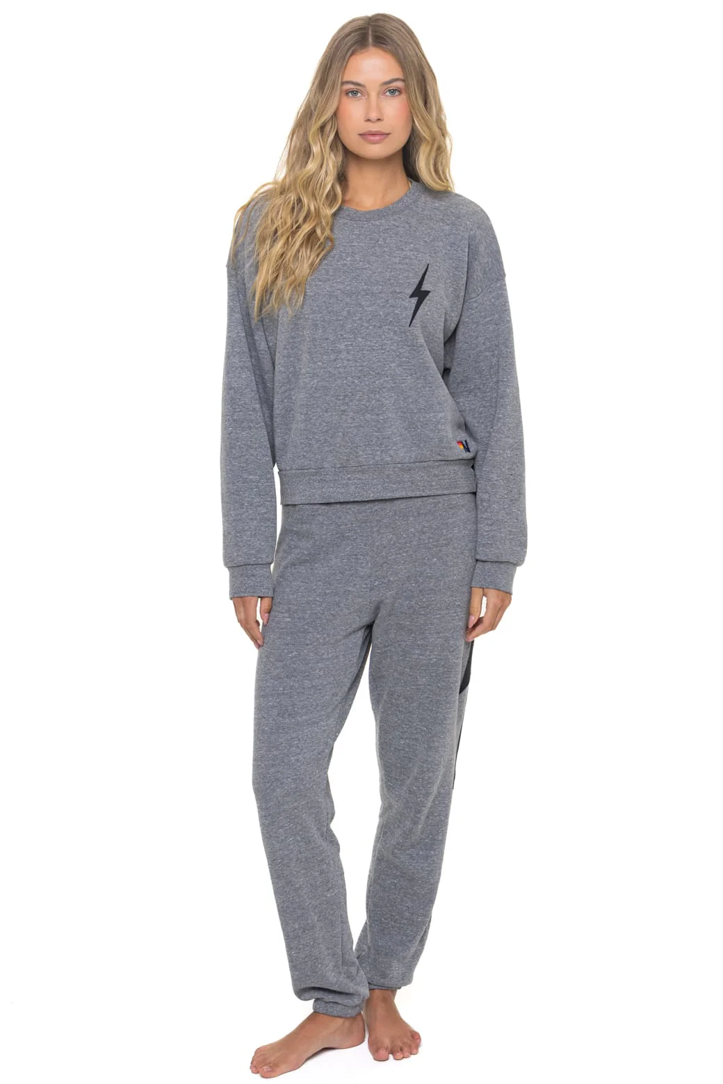 780-bolt-stitch-relaxed-crew-sweatshirt-heather-grey-3.webp BOLT STITCH RELAXED CREW SWEATSHIRT - HEATHER GREY