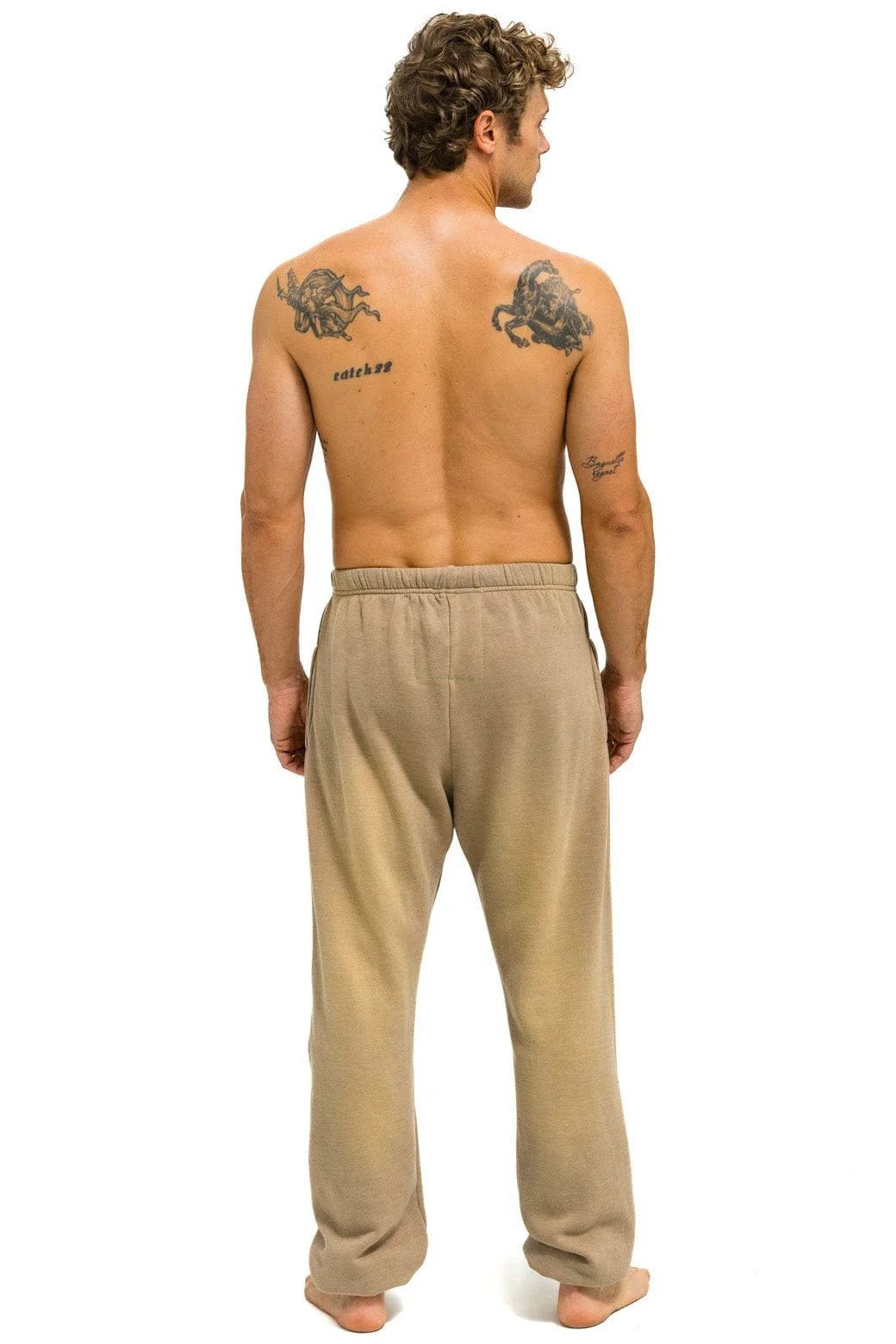 8068-essential-sweatpants-faded-tan-3.webp ESSENTIAL SWEATPANTS - FADED TAN