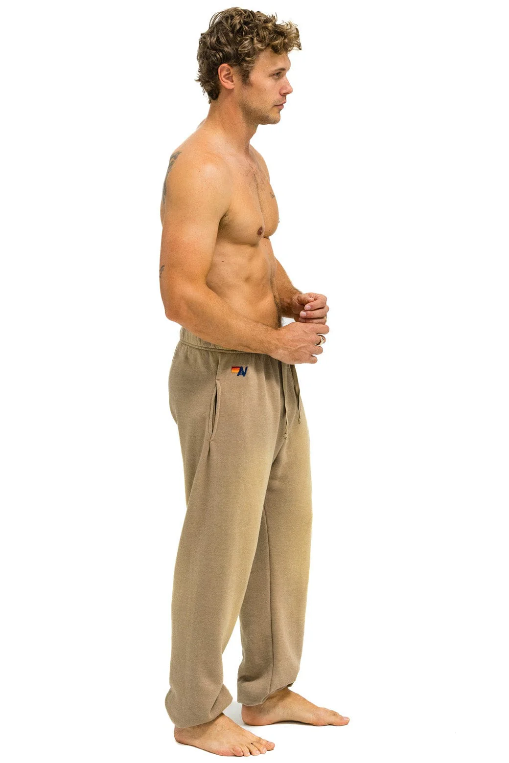 8068-essential-sweatpants-faded-tan-4.webp ESSENTIAL SWEATPANTS - FADED TAN